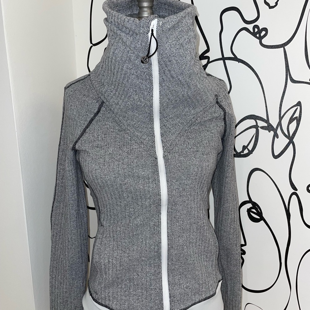 Lululemon zip- up sweatshirt with oversized collar